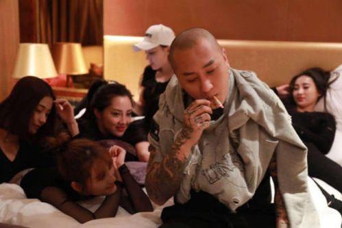 方丈爆料辛巴视频在线观看,独家视频曝光，带你走进辛巴世界